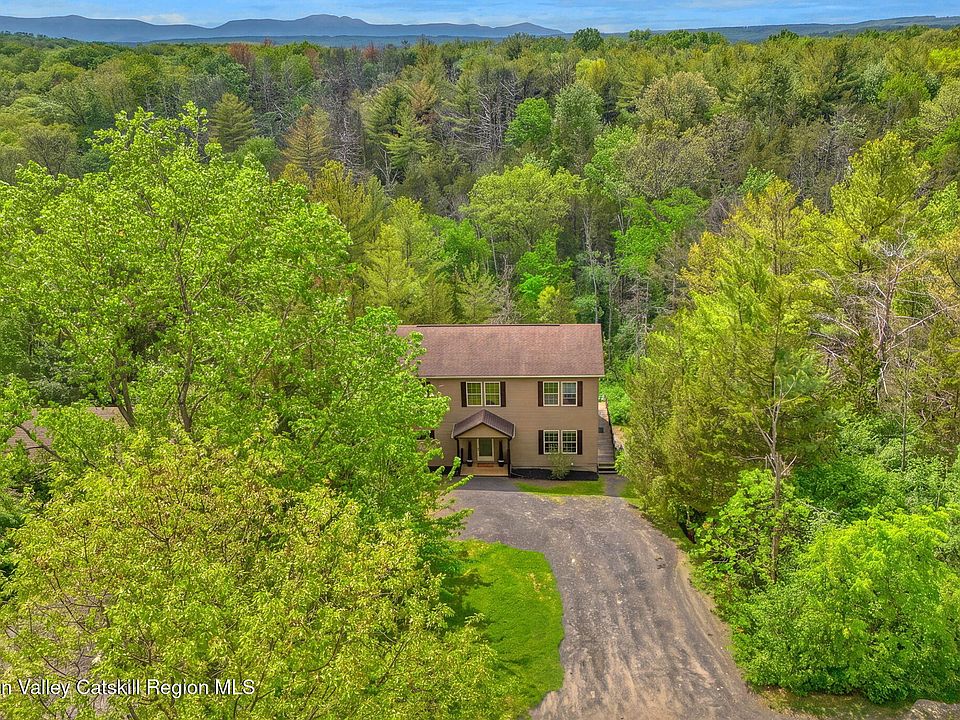 1st image of 36 Old Baltus Court