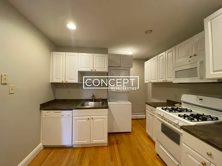 350 Allston St — Photo 6