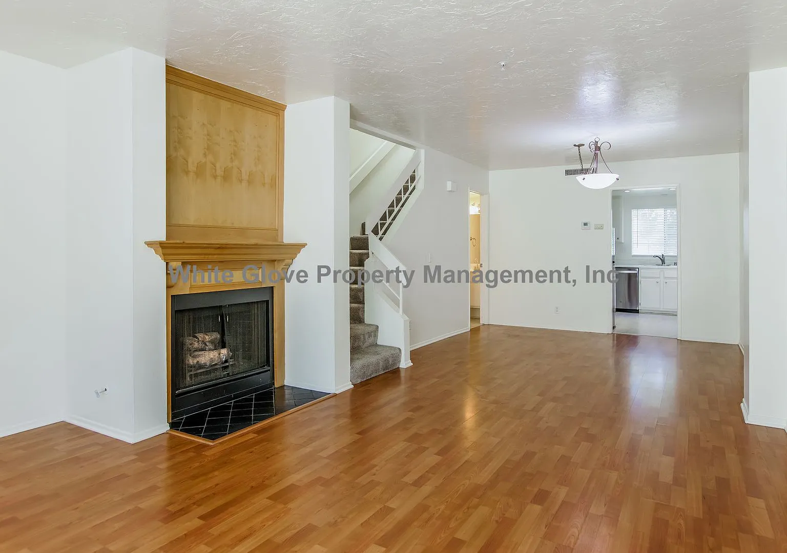 Beautiful Gated Brea Condo with Dual Primary Suites, Fireplaces & Community Pool — Photo 4
