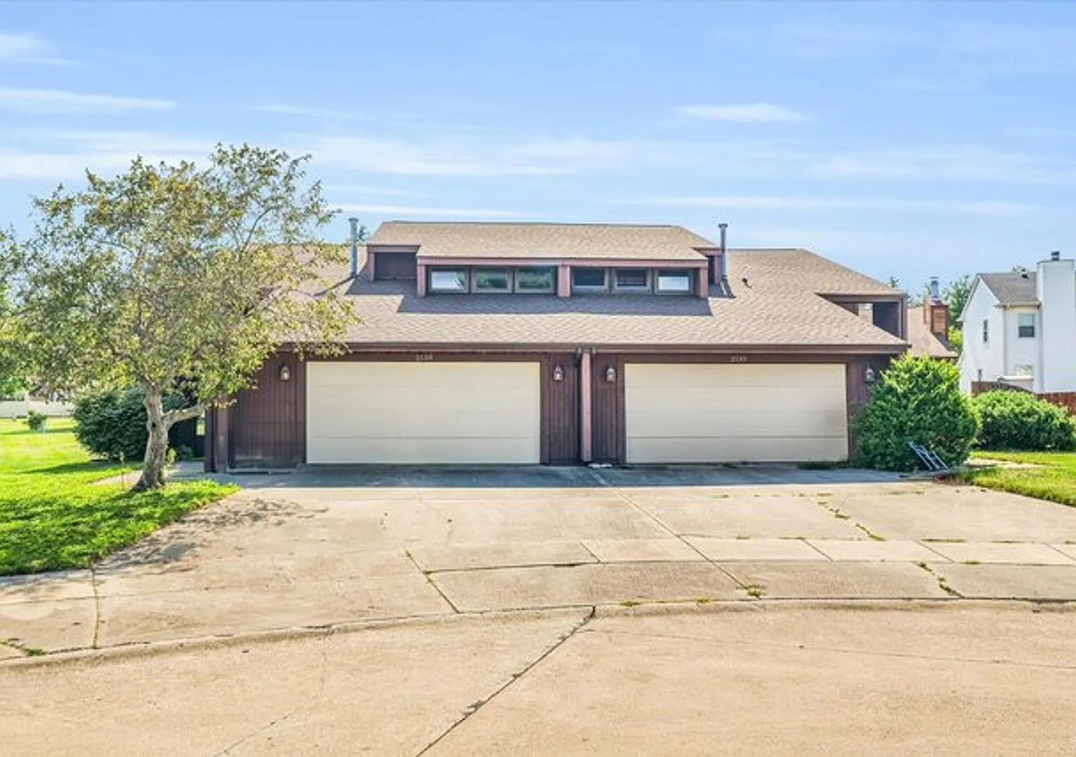 3 Bedroom Condo near Parks & Shopping - Available November 2026 — Photo 1