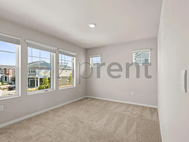 111 17th Dr — Photo 17