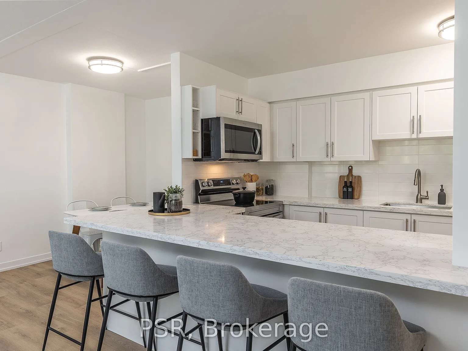 2 bed, $2,700 — Photo 3