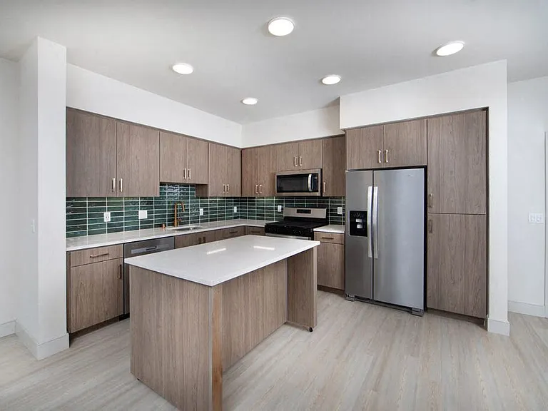 Bevel Apartments — Photo 44