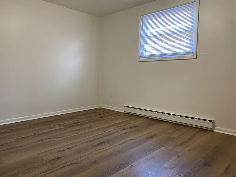 2434 Whipple Ave NW — Photo 10
