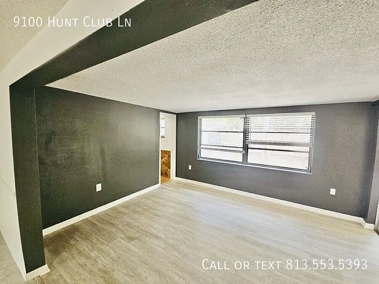 9100 Hunt Club Ln — Photo 9