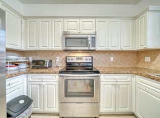 2733 NE 3rd Ct UNIT 204, Homestead, FL 33033
