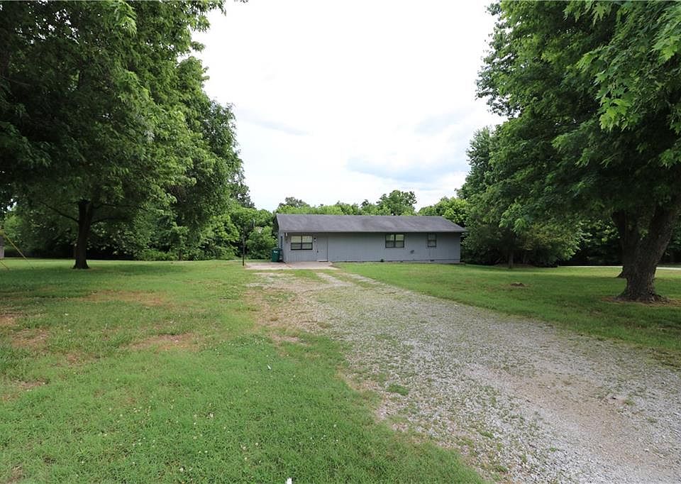 1st image of 1610 Little Flock Dr