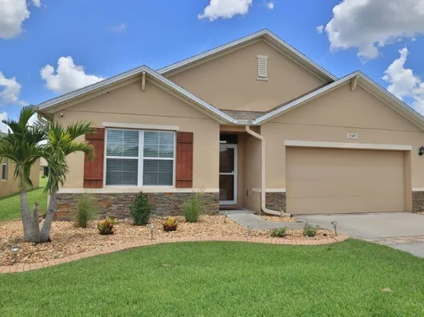 1749 Savannah Ln, Port Orange, FL 32128