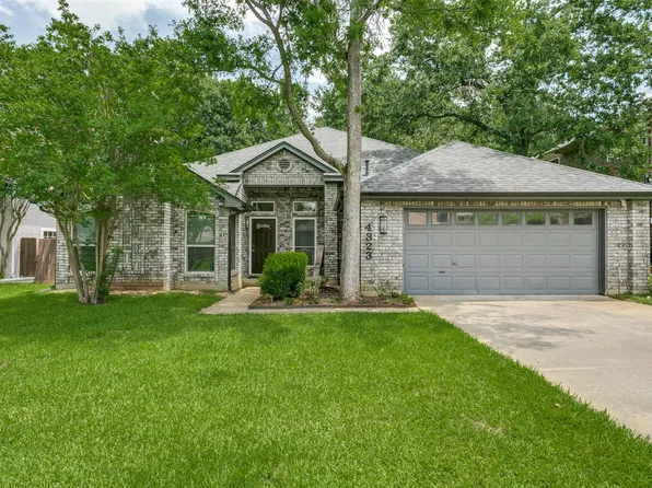 4323 Country Ln, Grapevine, TX 76051