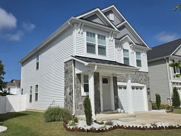 1513 Waltham Ln, Newport News, VA 23608