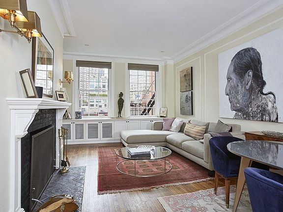 4th image of 50 W 67th St #7F