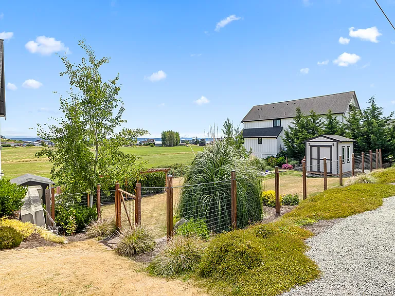 479 Lehman Dr — Photo 38