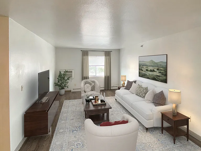 2 Bed, 1 Bath