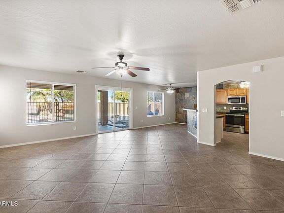 4th image of 1498 E ROSEBUD Drive