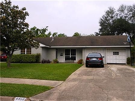 1st image of 8810 Bintliff Dr