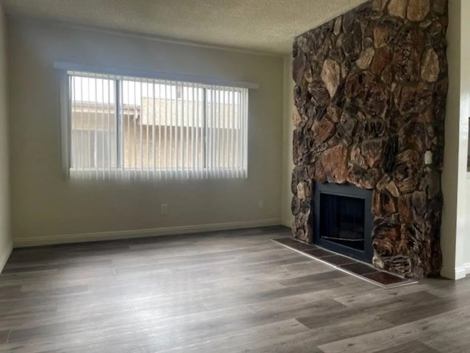 2 bed, 2.0 bath, $2,695 — Photo 2