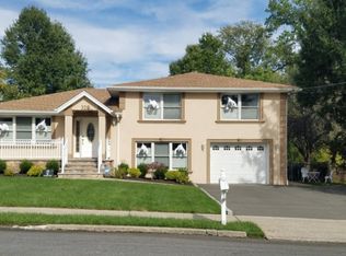 328 Boyle Ave, Totowa, NJ 07512