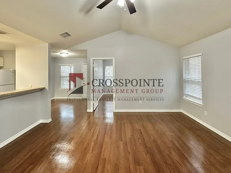 8916 County Road 273 — Photo 7