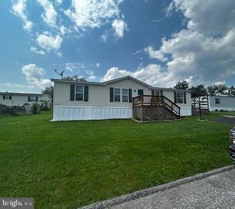 2581 Old Harrisburg Rd TRAILER 38, Gettysburg, PA, 17325