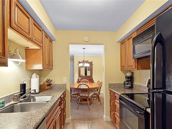 4th image of 2513 Demere Rd APT 8