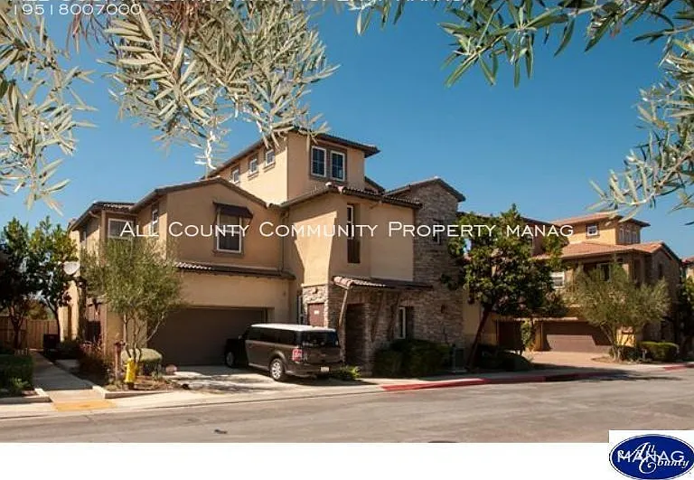 31074 Strawberry Tree Ln #7 — Photo 1