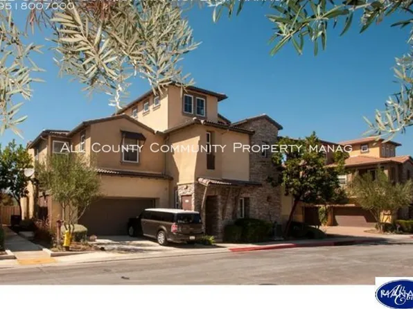 31074 Strawberry Tree Ln #7, Temecula, CA 92592