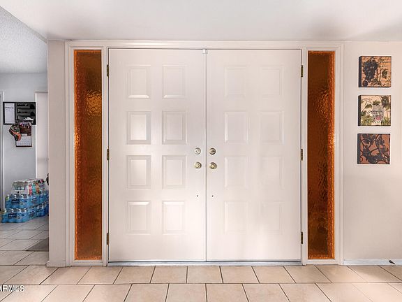 5th image of 26425 S Saddletree Drive