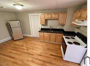 375 Central St #2, Saugus, MA 01906