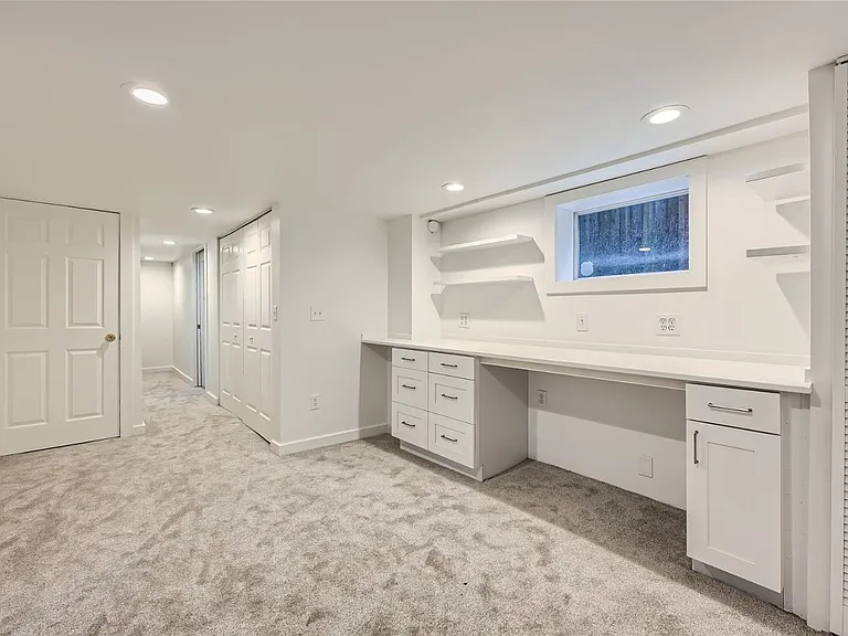 7522 9th Ave NE — Photo 31