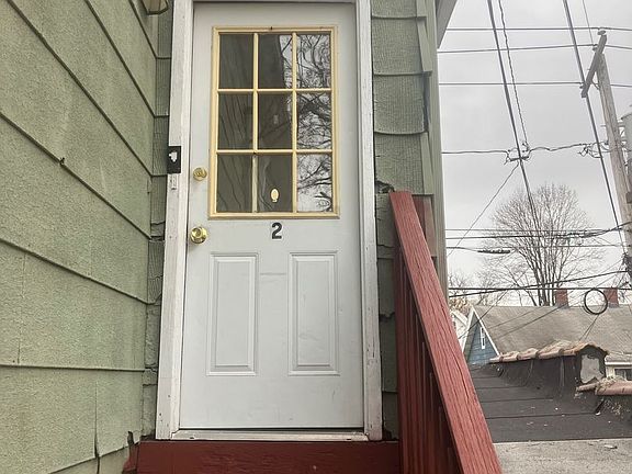 3rd image of 114 Olivia St #2