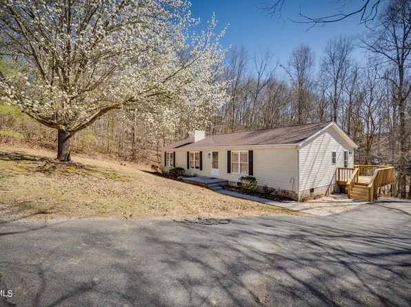 118 Trail Ln, Johnson City, TN 37615