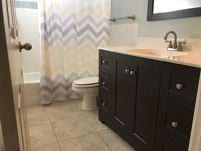 3409 N California Ave — Photo 14