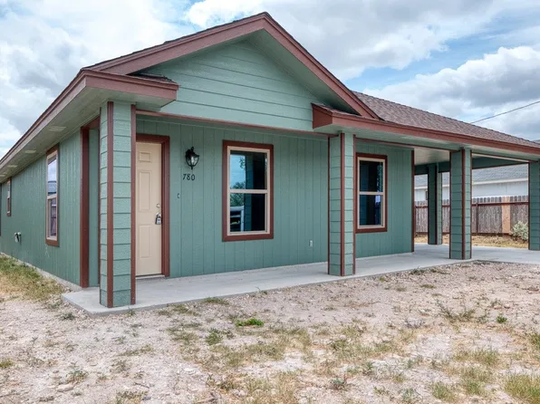 780 Dallas Dr, Del Rio, TX 78840