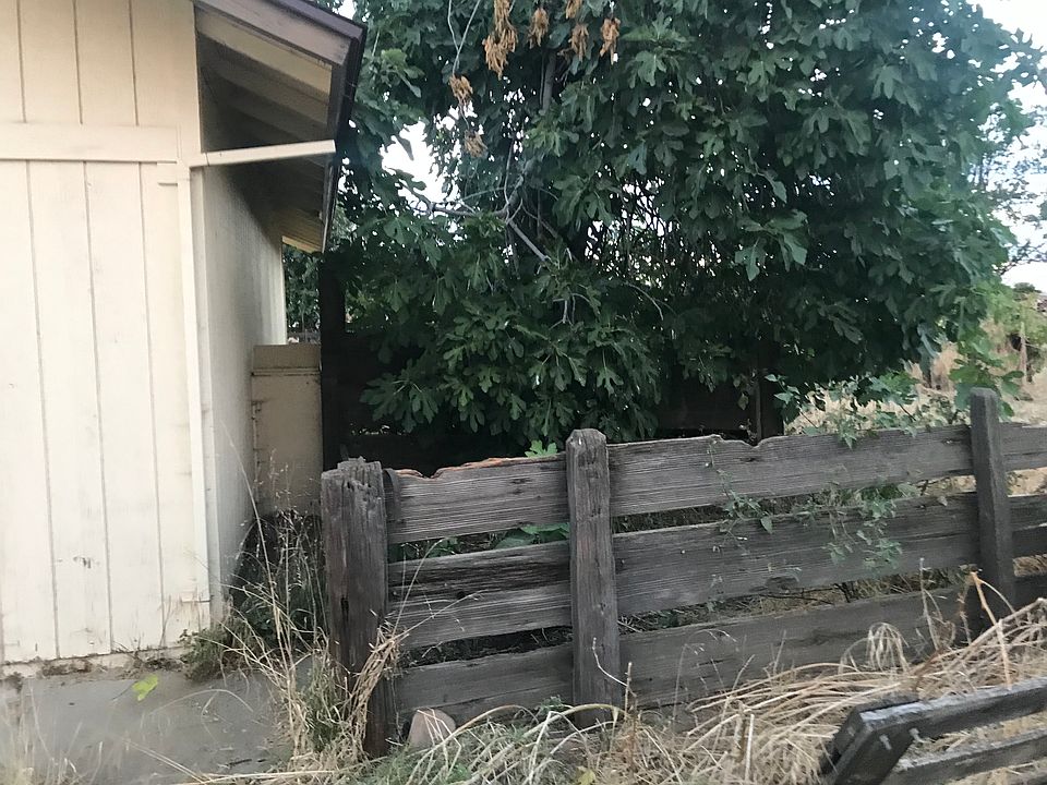 2nd image of 1315 Owen Ave