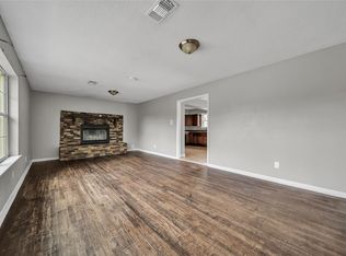 208 S Jj Lemmon Rd, Hutchins, TX 75141