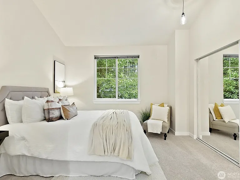 16125 Juanita Woodinville Way NE — Photo 23