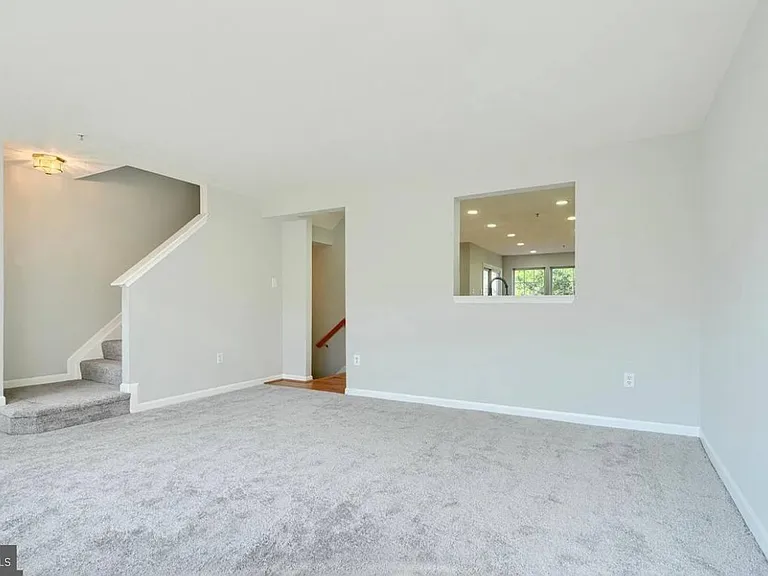 9863 Decatur Rd — Photo 9