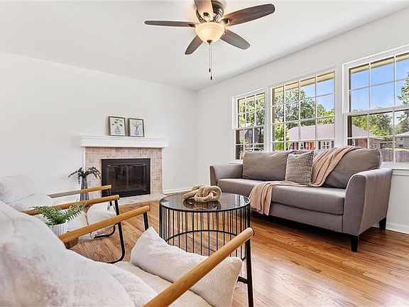 4th image of 13509 Belmeade Ave