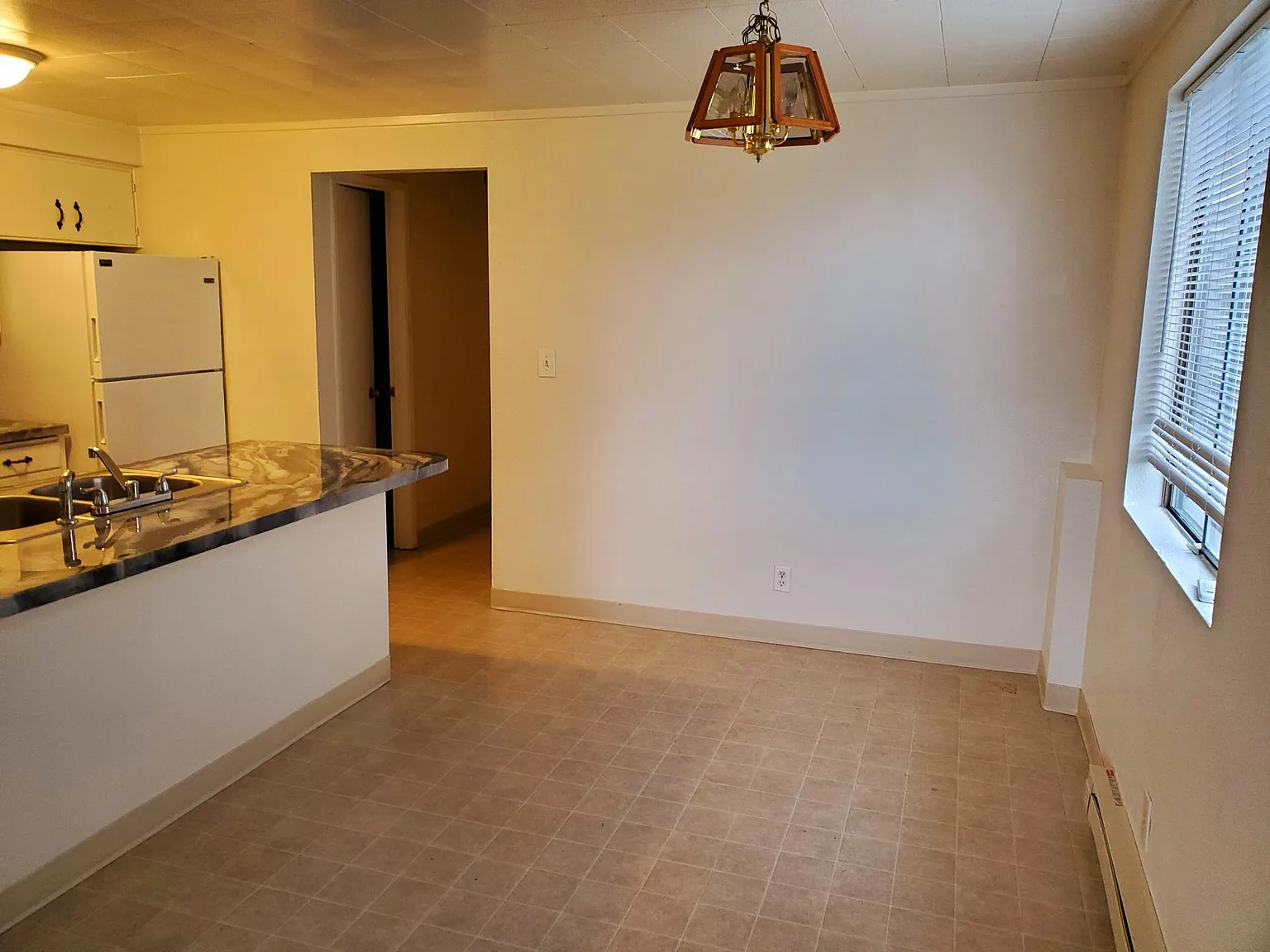 3 bed, 1.5 bath, $1,245 — Photo 4