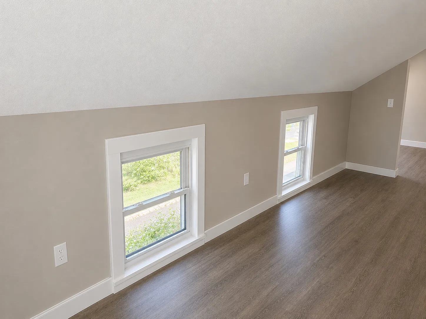 1 bed, 700 sqft, $1,375 — Photo 3