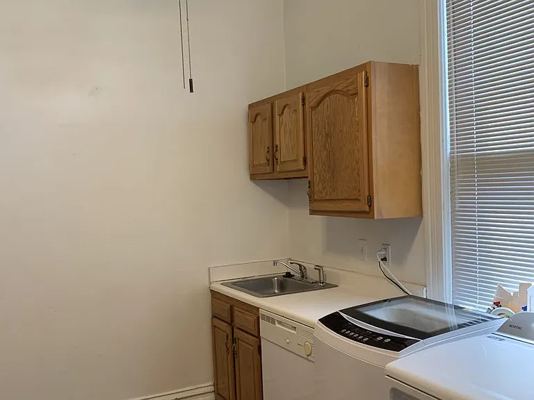 1636 Peniston St #B — Photo 7