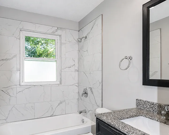 4907 Rosalind Ct — Photo 13