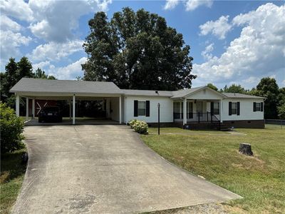 115 Briar Creek Ct, Thomasville, NC, 27360