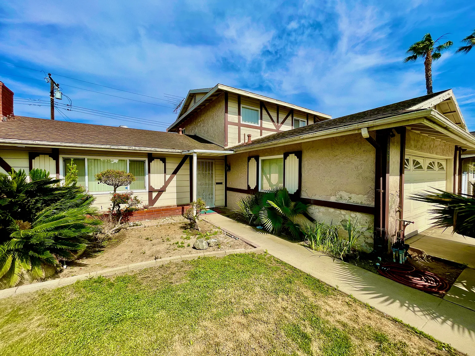 4 bed, 1650 sqft, $3,400 — Photo 1