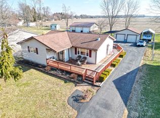 1118 Huron Trl, Jamestown, OH 45335