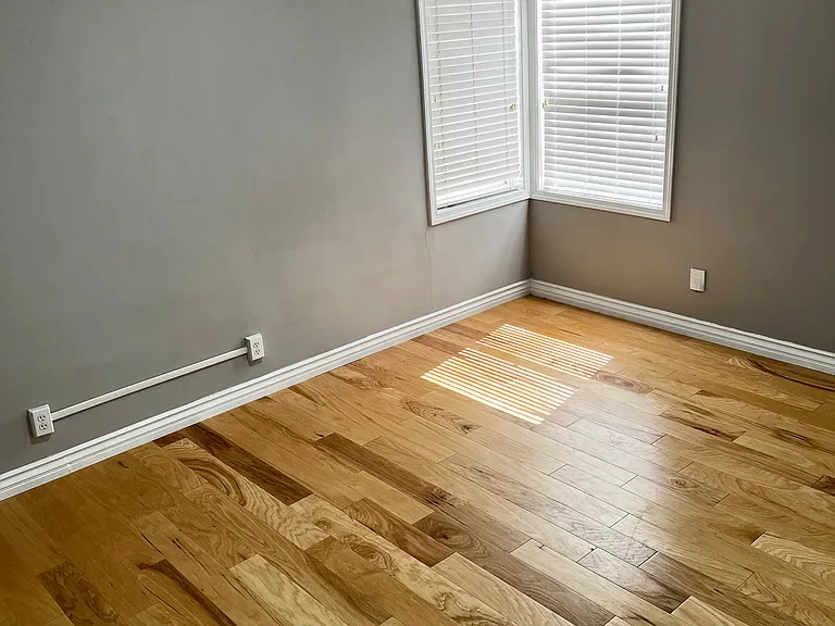 7019 Jamieson Ave — Photo 19
