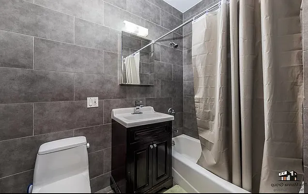 Rented by Compass | media 11