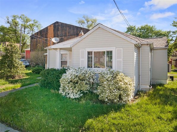 312 North St, Springdale, PA 15144