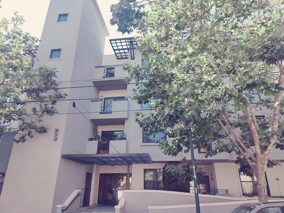 1st image of 222 8th Ave APT 300