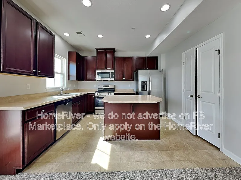 311 Cross Creek Dr